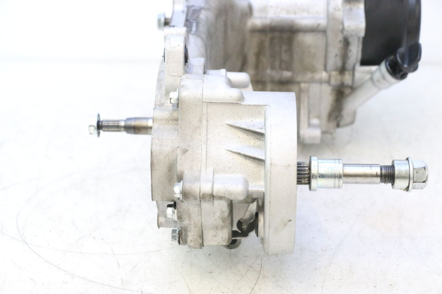 photo de MOTOR JM MOTORS R-MAX TECH 50 (2024 - 2026) - Weitere Ansicht des Artikels