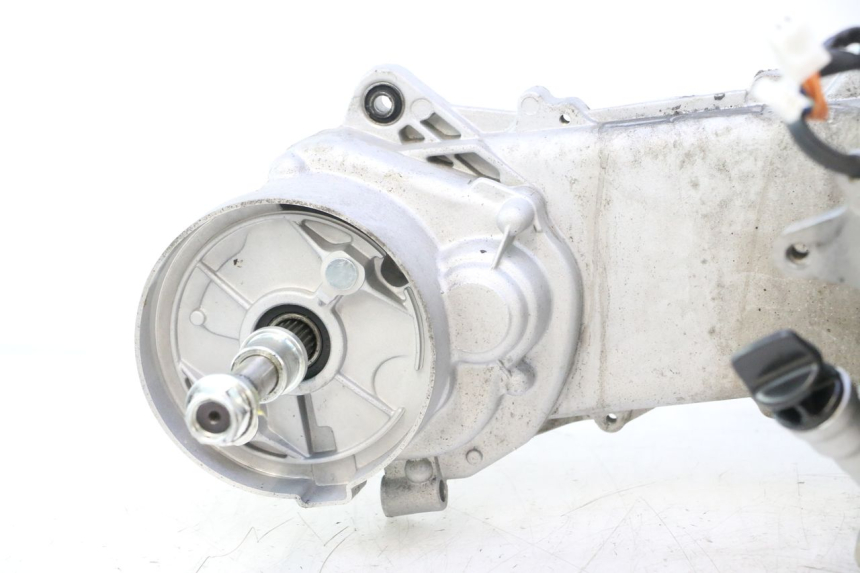 photo de MOTOR JM MOTORS R-MAX TECH 50 (2024 - 2026) - Ergänzendes Produktfoto