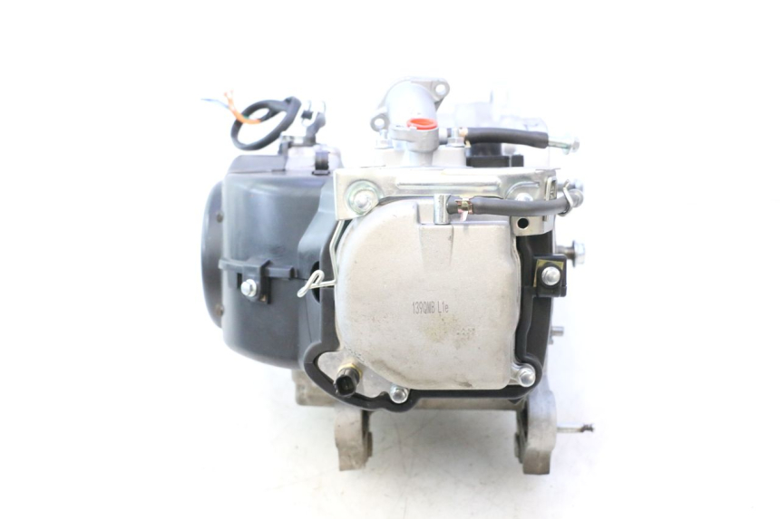 photo de MOTOR JM MOTORS R-MAX TECH 50 (2024 - 2026) - Fokus auf die Struktur