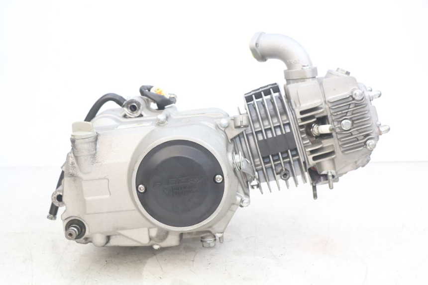 photo de MOTOR YCF R-START 125 - Hauptansicht