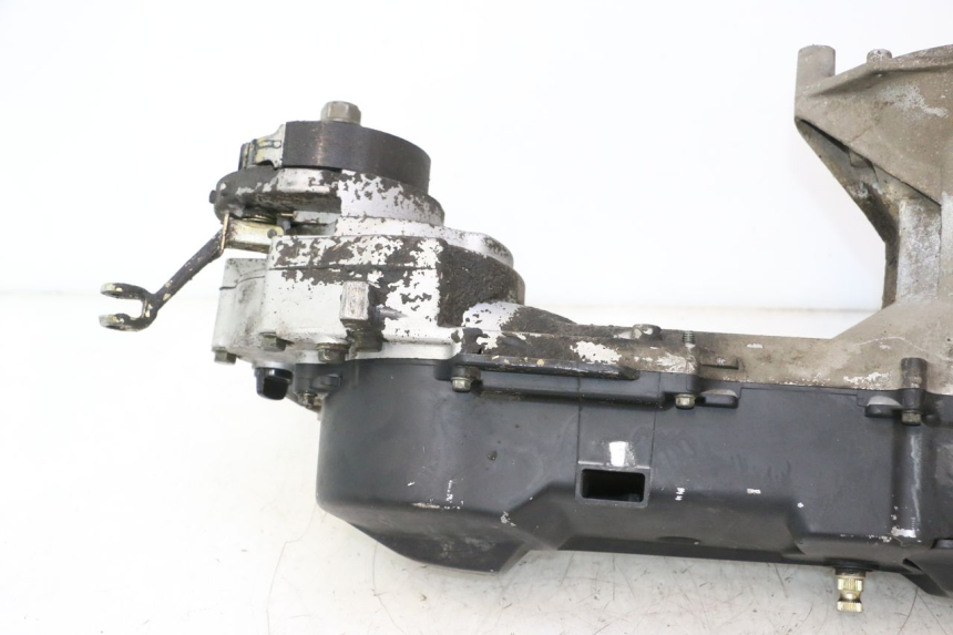 photo de MOTOR ORCAL RAPTOR 50 (2015 - 2021) - Details der Befestigungspunkte