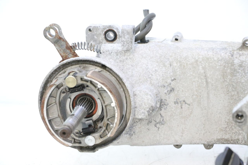 photo de MOTOR YIYING RETRO 125 (2008 - 2018) - Fokus auf die Struktur