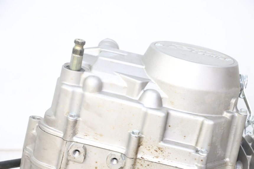 photo de MOTOR APOLLO RFZ 125 - Detailansicht des Bauteils