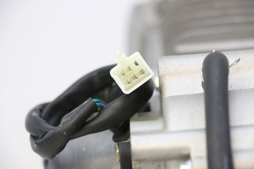 photo de MOTOR APOLLO RFZ 125 - Hochauflösende Nahaufnahme