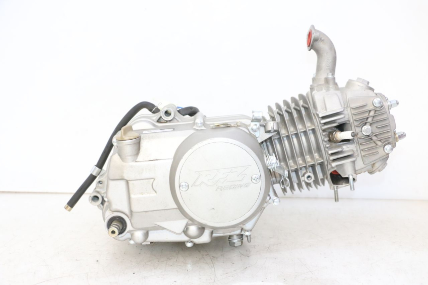 photo de MOTOR APOLLO RFZ 125 - Kennzeichnungen und Originalreferenzen