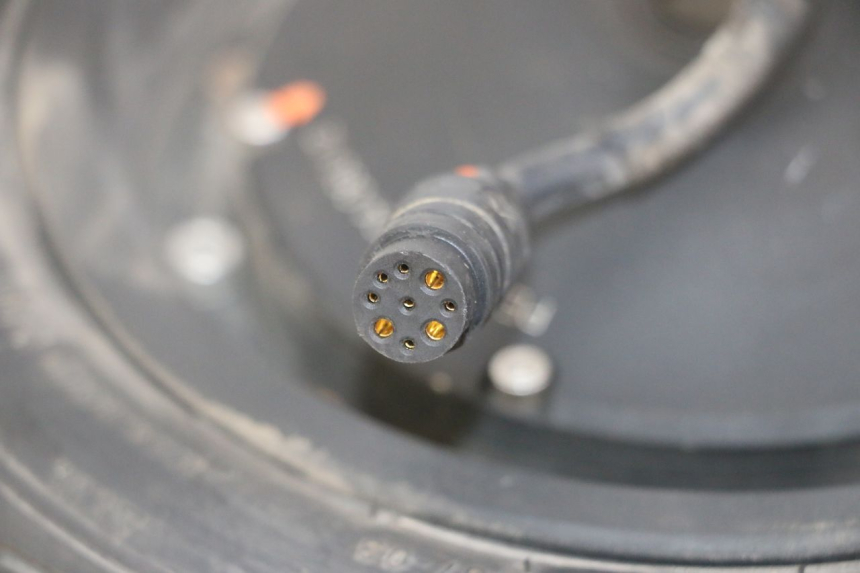 photo de MOTOR PUNK ELECTRIC RIDER 1 - Oberflächenzustand und Material