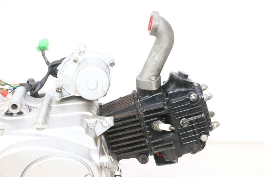 photo de MOTOR YAMASAKI ROADSTER 50 (2013 - 2018) - Charakteristische Merkmale