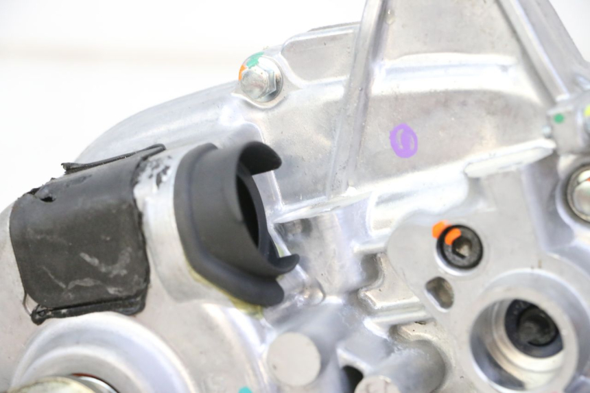 photo de MOTOR ROLL LOCK PIAGGIO MP3 HPE 310 (2024 - 2025) - Ergänzendes Produktfoto