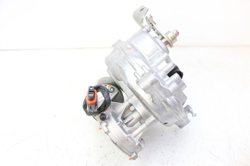 photo de MOTOR ROLL LOCK PIAGGIO MP3 HPE 310 (2024 - 2025) - Technische Nahaufnahme