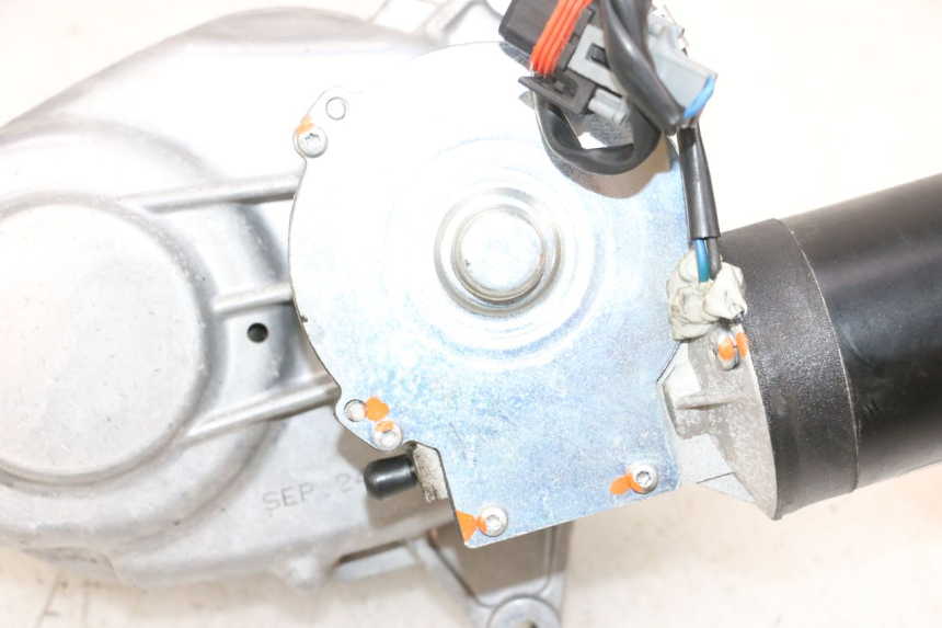 photo de MOTOR ROLL LOCK PIAGGIO MP3 HPE 300 (2019 - 2026) - Kennzeichnungen und Originalreferenzen