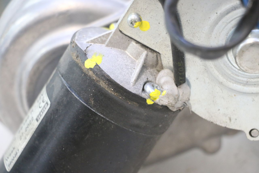 photo de MOTOR ROLL LOCK PIAGGIO MP3 HPE 530 (2022 - 2026) - Charakteristische Merkmale