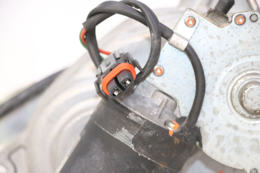 photo de MOTOR ROLL LOCK PIAGGIO MP3 LT 300 (2010 - 2016) - Charakteristische Merkmale