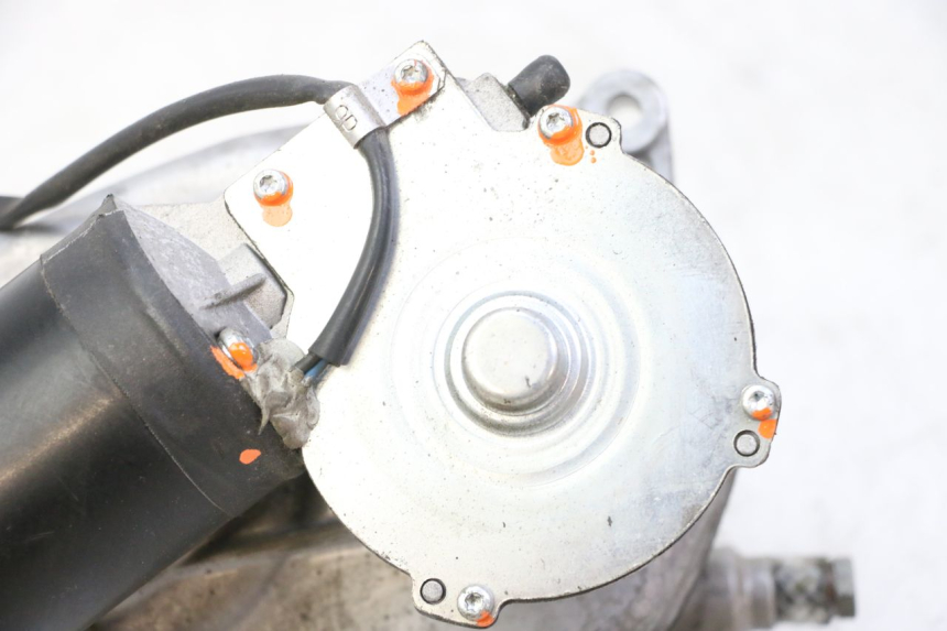 photo de MOTOR ROLL LOCK PIAGGIO MP3 125 (2006 - 2014) - Zoom auf Komponenten