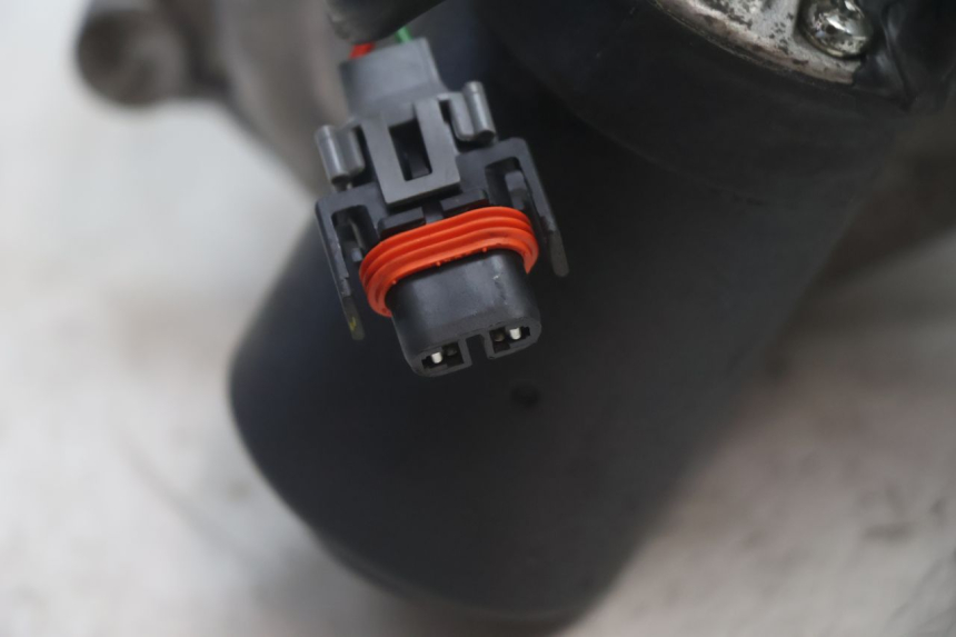 photo de MOTOR ROLL LOCK PIAGGIO MP3 125 (2006 - 2014) - Gesamtansicht des Produkts