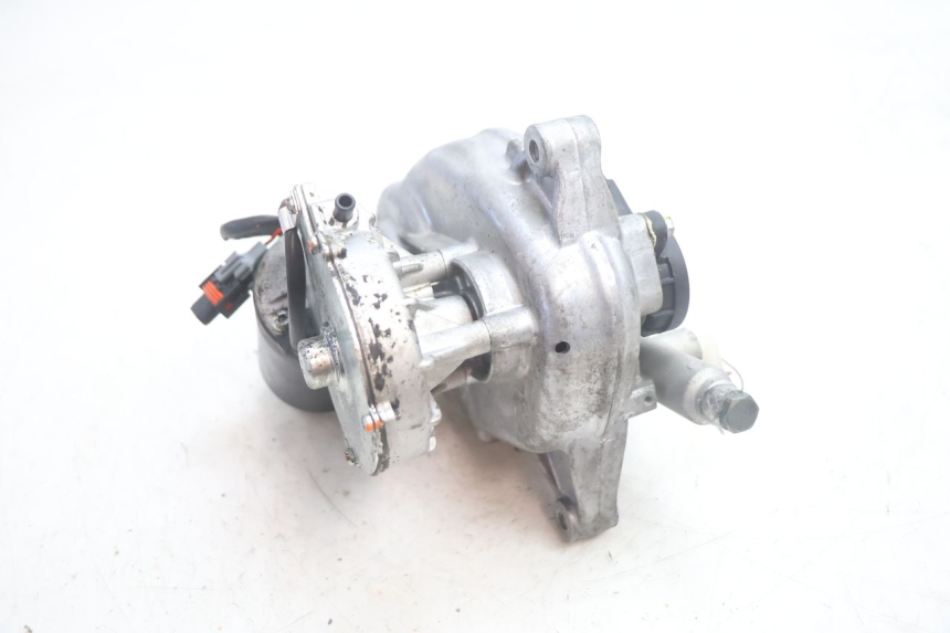 photo de MOTOR ROLL LOCK PIAGGIO MP3 125 (2006 - 2014) - Details der Befestigungspunkte