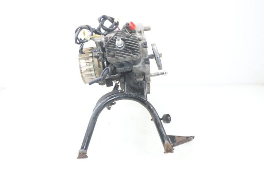 photo de MOTOR TNT MOTOR ROMA 10' 2T 50 (2011 - 2018) - Alternative Perspektive