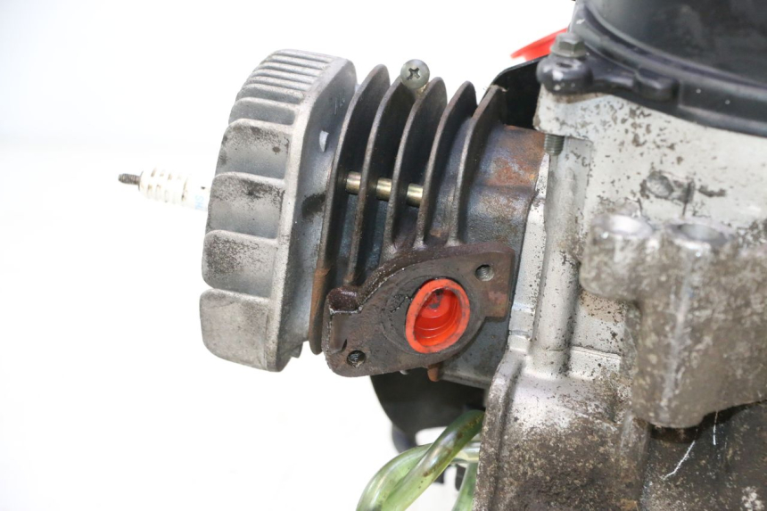 photo de MOTOR TNT MOTOR ROMA 10' 2T 50 (2011 - 2018) - Oberflächenzustand und Material