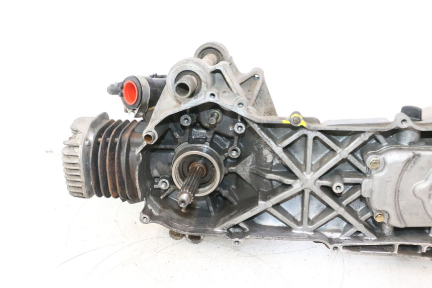 photo de MOTOR TNT MOTOR ROMA 10' 2T 50 (2011 - 2018) - Zoom auf Komponenten