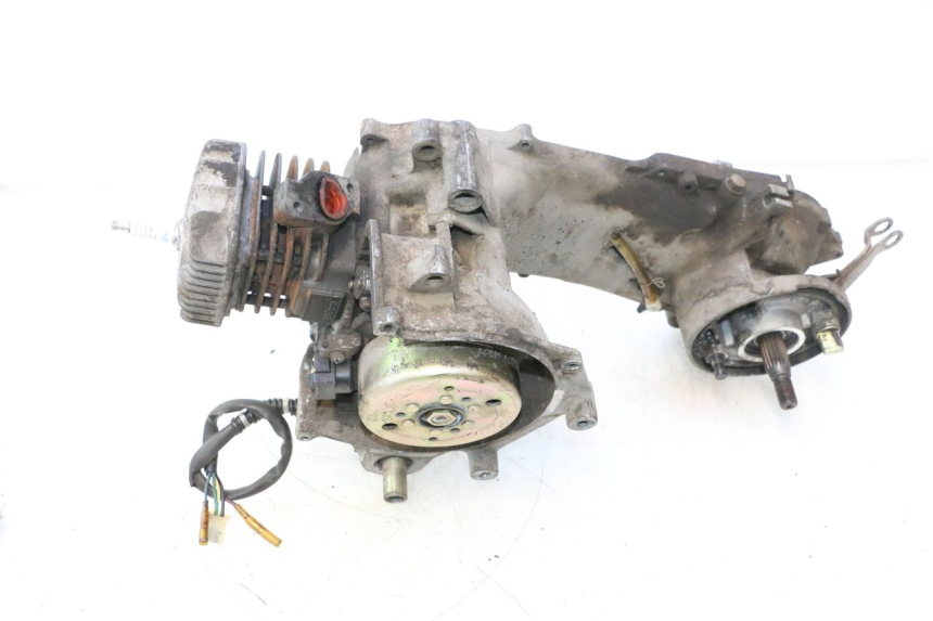 photo de MOTOR TNT MOTOR ROMA 10' 2T 50 (2011 - 2018) - Alternative Perspektive