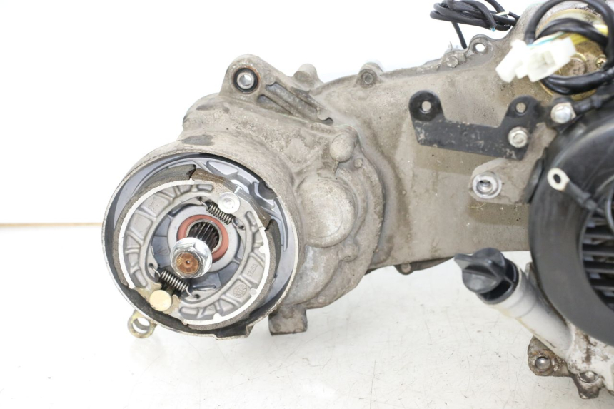 photo de MOTOR TNT MOTOR ROMA 10' 4T 50 (2019 - 2022) - Details der Befestigungspunkte