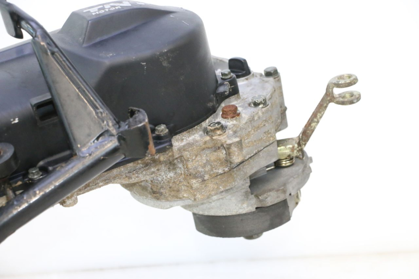 photo de MOTOR TNT MOTOR ROMA 12' 2T 50 (2007 - 2018) - Details der Befestigungspunkte