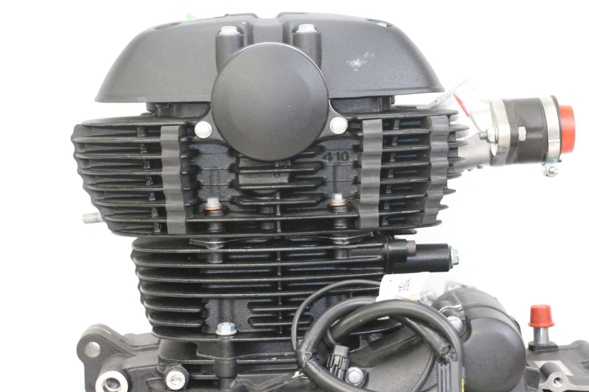 photo de MOTOR ROYAL ENFIELD SCRAM 411 (2022 - 2024) - Fokus auf die Struktur