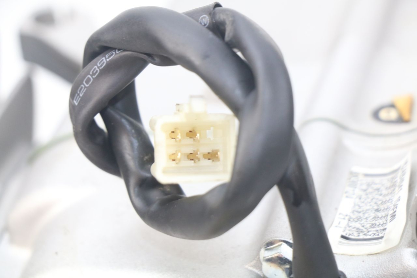 photo de MOTOR APOLLO RXF 125 - Kennzeichnungen und Originalreferenzen