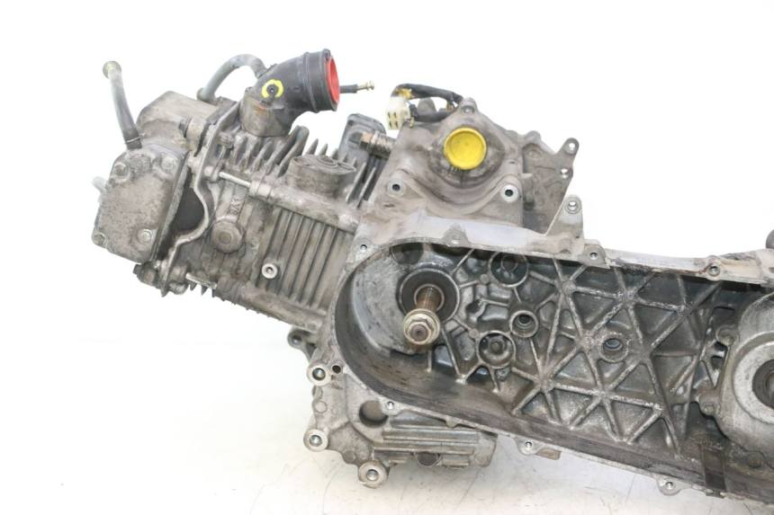 photo de MOTOR DAELIM S2 125 (2006 - 2007) - Oberflächenzustand und Material