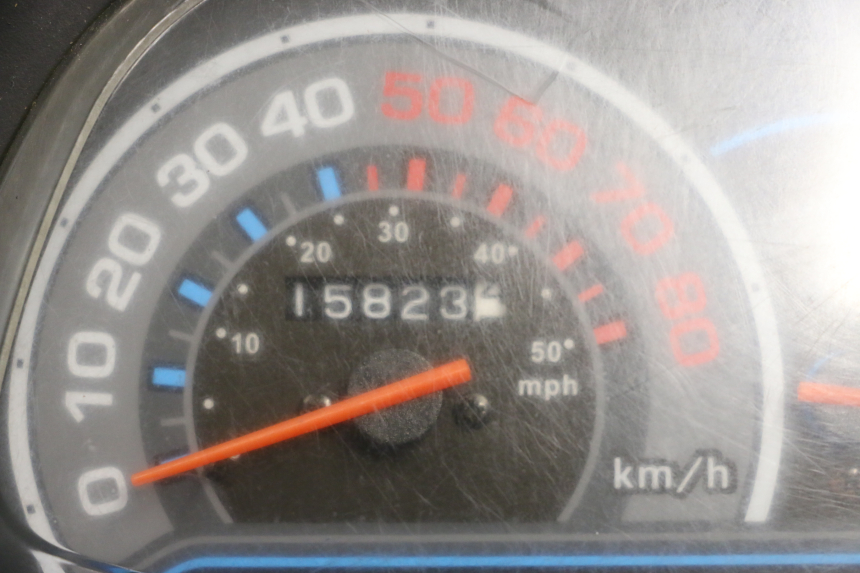 photo de MOTOR JM MOTORS SANTANA 50 (2014 - 2023) - Details der Befestigungspunkte