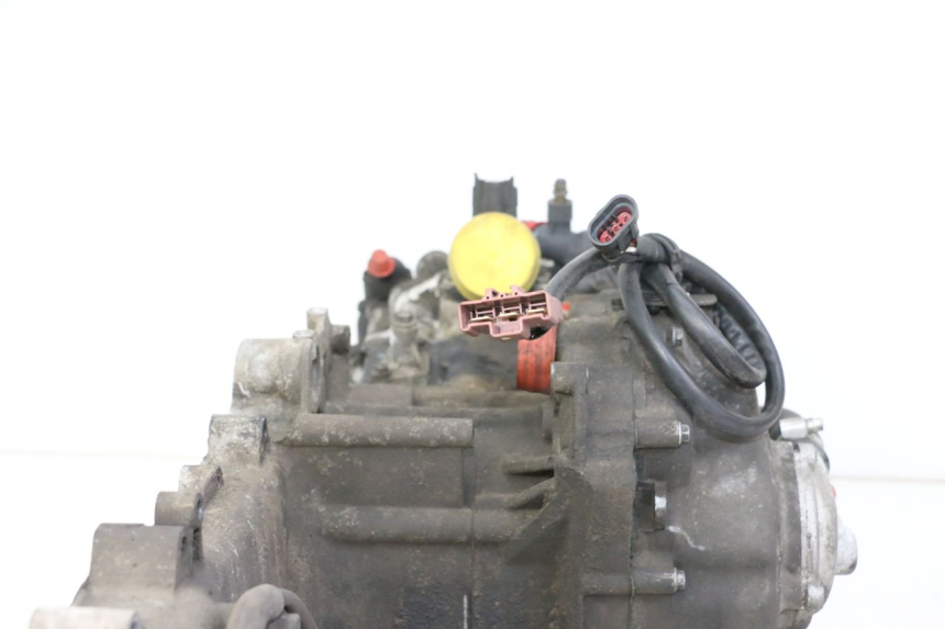 photo de MOTOR PEUGEOT SATELIS 250 (2006 - 2012) - Alternativer Blickwinkel