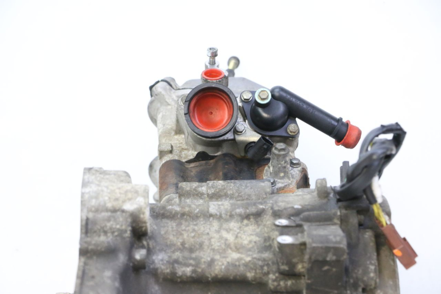 photo de MOTOR PEUGEOT SATELIS 125 (2006 - 2009) - Details der Befestigungspunkte