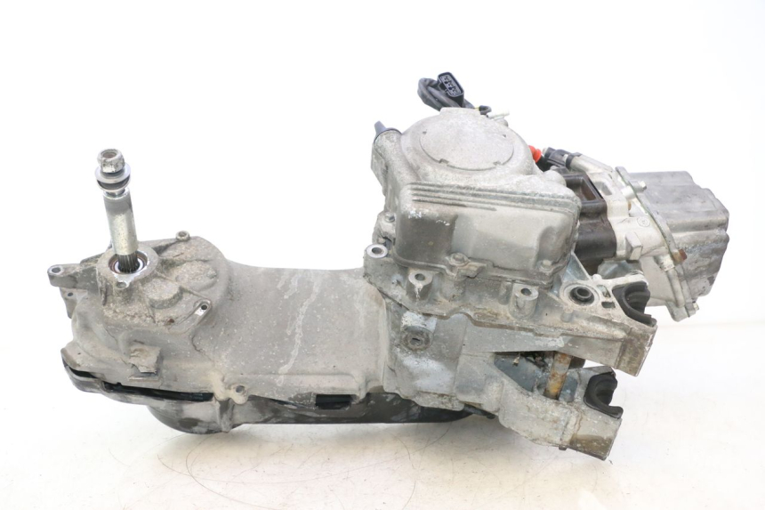 photo de MOTOR PEUGEOT SATELIS 125 (2013 - 2018) - Details der Befestigungspunkte