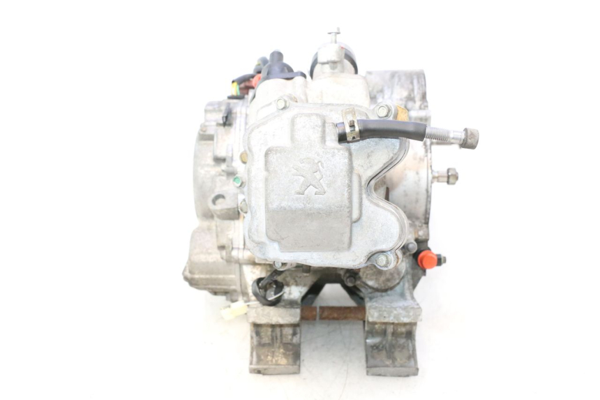 photo de MOTOR PEUGEOT SATELIS 125 (2013 - 2018) - Alternativer Blickwinkel