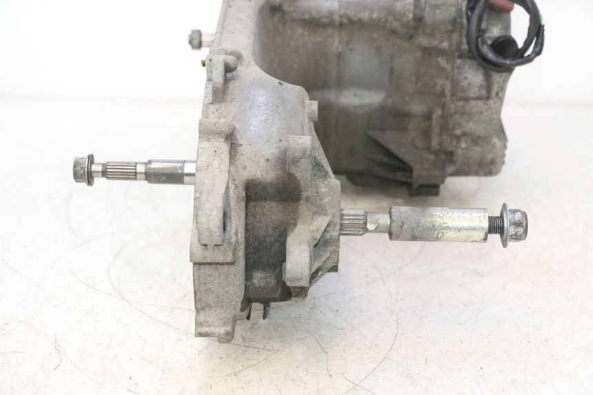 photo de MOTOR PEUGEOT SATELIS 125 (2013 - 2018) - Oberflächenzustand und Material