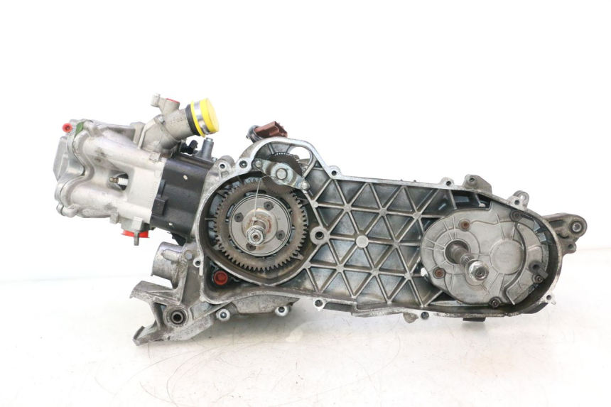 photo de MOTOR PEUGEOT SATELIS 125 (2013 - 2018) - Profilansicht des Ersatzteils