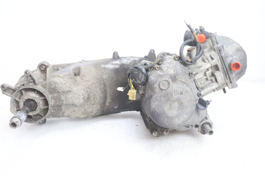 photo de MOTOR APRILIA SCARABEO GT 125 (1999 - 2007) - Oberflächenzustand und Material