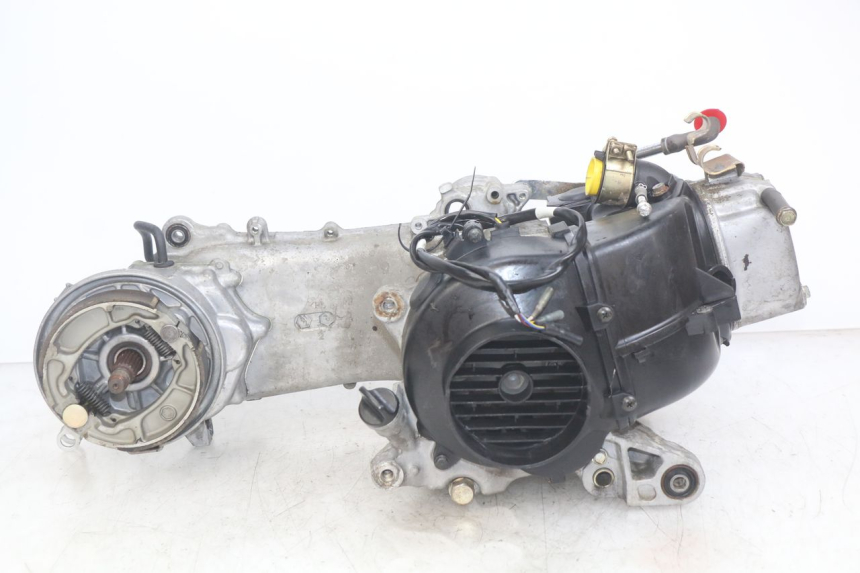 photo de MOTOR HONDA SCV LEAD 100 (2003 - 2007) - Weitere Ansicht des Artikels