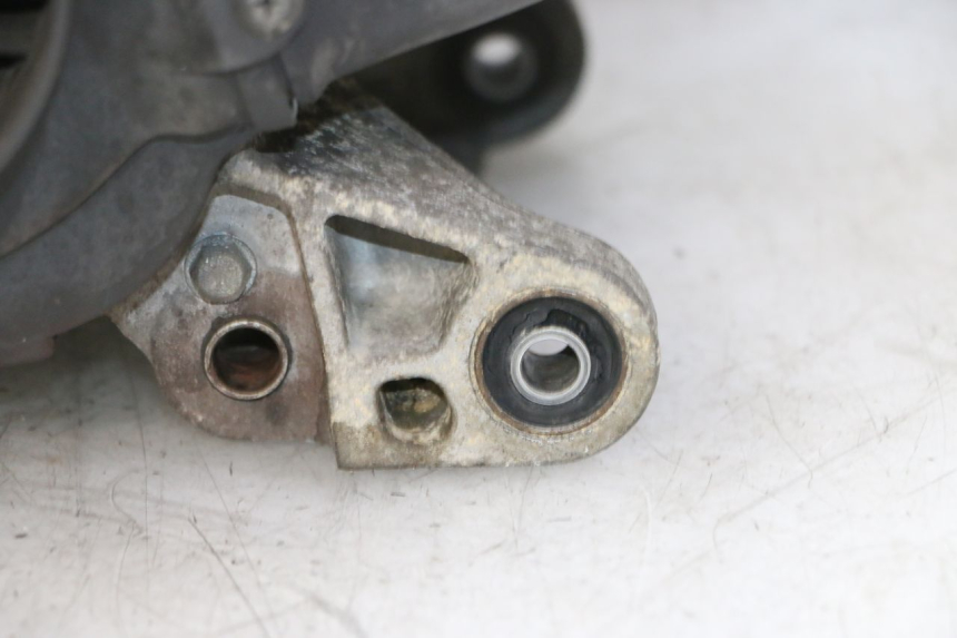 photo de MOTOR HONDA SCV LEAD 100 (2003 - 2007) - Zoom auf Gebrauchszustand