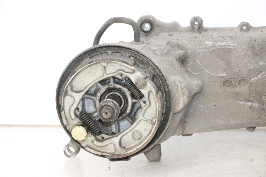 photo de MOTOR HONDA SCV LEAD 100 (2003 - 2007) - Technische Nahaufnahme