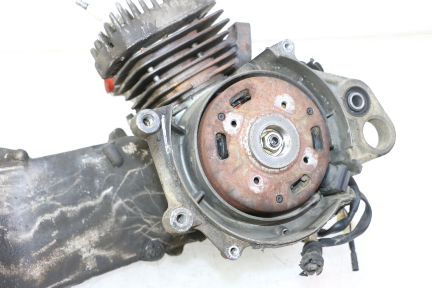 photo de MOTOR PEUGEOT SPEEDAKE 50 (1995 - 1997) - Zoom auf Gebrauchszustand