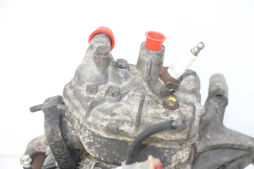 photo de MOTOR PEUGEOT SPEEDFIGHT 2 LC 50 (2000 - 2009) - Weitere Ansicht des Artikels