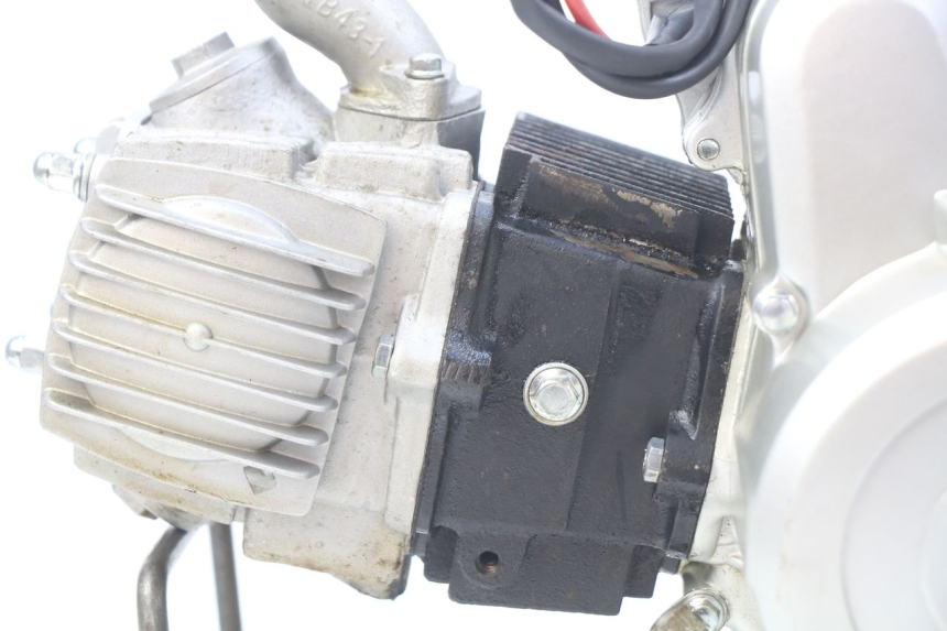 photo de MOTOR CHINESE QUAD SPEEDY DELUXE 125 - Alternativer Blickwinkel