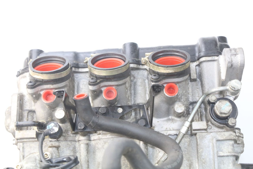 photo de MOTOR TRIUMPH SPRINT ST ABS 1050 (2005 - 2007) - Zoom auf Komponenten