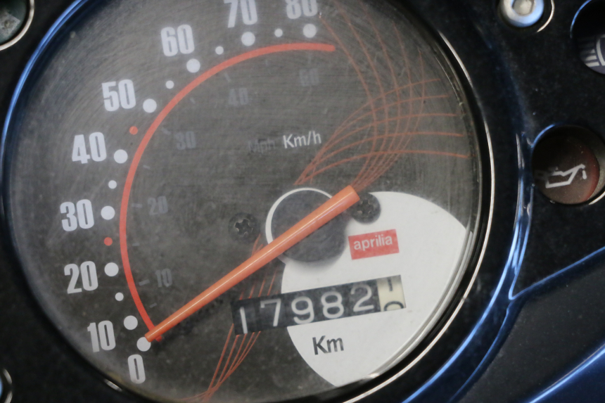 photo de MOTOR APRILIA SR MOTARD 50 (2012 - 2018) - Zoom auf Gebrauchszustand
