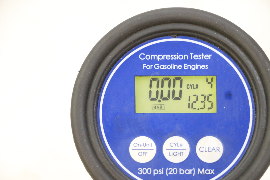 photo de MOTOR HONDA ST PAN EUROPEAN 1300 (2002 - 2013) - Kennzeichnungen und Originalreferenzen