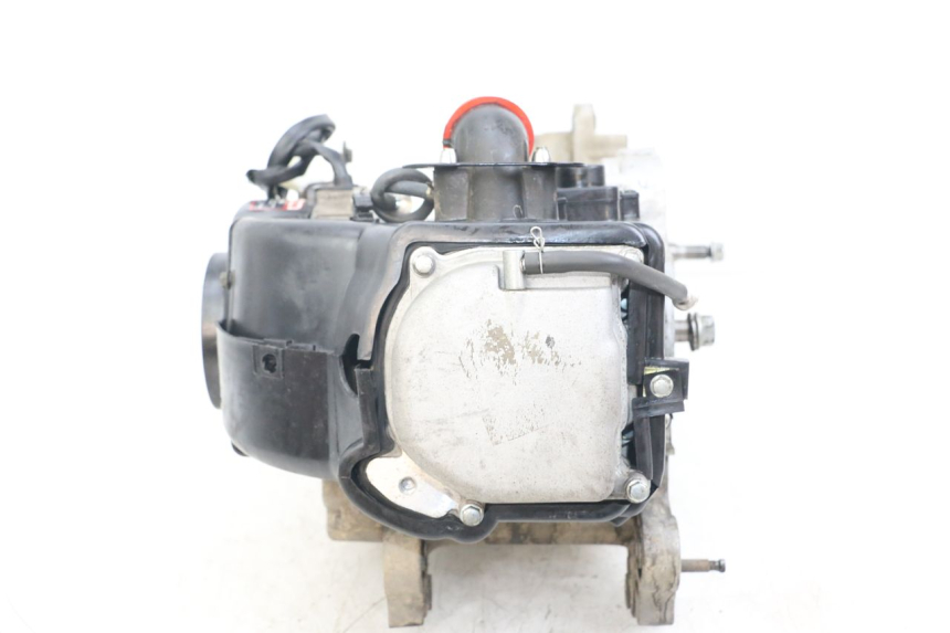 photo de MOTOR VASTRO STREET X 4T 50 (2016 - 2021) - Zoom auf Komponenten