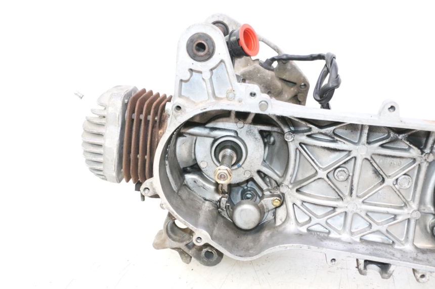 photo de MOTOR PEUGEOT STREETZONE NAKED 2T 50 (2014 - 2018) - Gesamtansicht des Produkts