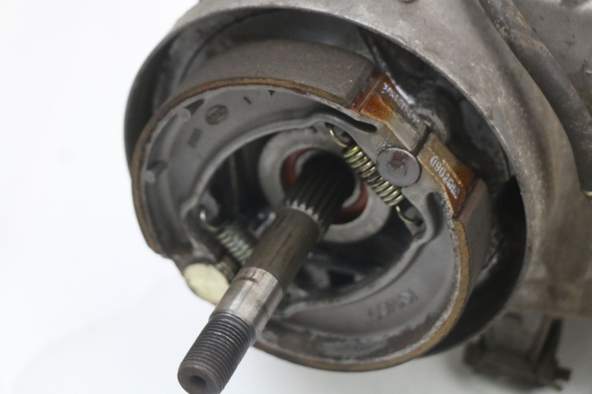 photo de MOTOR KYMCO SUPER 8 125 (2008 - 2015) - Oberflächenzustand und Material