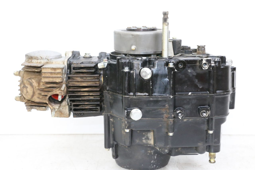 photo de MOTOR NITRO MOTORS THUNDER 125 - Hochauflösende Nahaufnahme