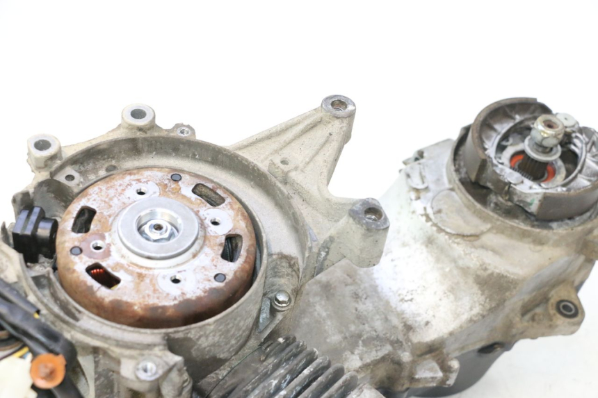 photo de MOTOR PEUGEOT TKR TREKKER FURIOUS 50 (2005 - 2014) - Alternative Perspektive